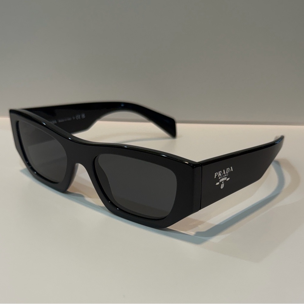 PRADA
Acetate Pillow Sunglasses SPR A01 Black